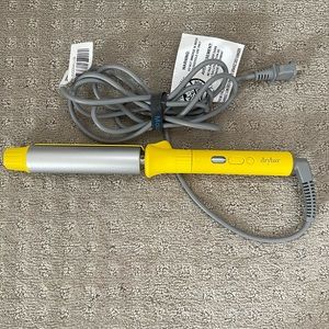 Drybar 3 day bender 1.25 barrel digital curling iron with rotating clamp.